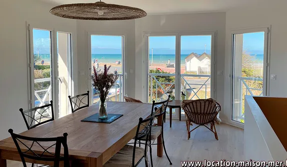 Dining room - Extendable table for 10
