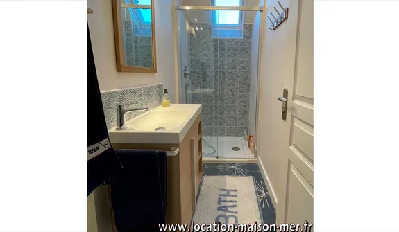 Independant Shower 